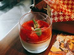 草莓奶油布丁-BOTTEGA意库(中骏世界城店)
