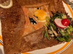 烟熏三文菠菜蛋-La Creperie法餐厅(芮欧百货店)
