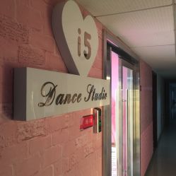 -WITCH （舞季）舞蹈工作室