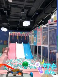 -皇家迪智尼(大融城店)