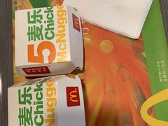 -麦当劳(乳山路店)