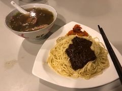炸酱干挑面-民间老鸡汤面馆(中山北路店)