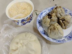 香辣牛肉烧麦-德润福严氏烧麦总店(友谊路总店)