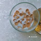 今日份早餐~我一般都是早上随手拿到啥吃啥