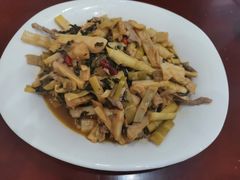 -天目湖刘老四农庄