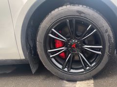 -蜂鸟快修喷漆钣喷汽修旗舰工厂(军工路店)