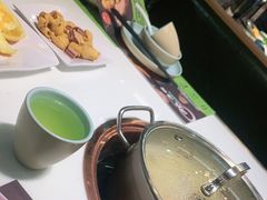 -洪氏嗨捞·猪肚鸡火锅(阳光天地店)