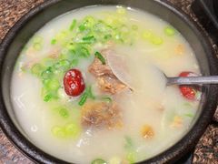 牛肉汤-正苑26年海鲜烤肉•牛尾汤汤饭(东港店)