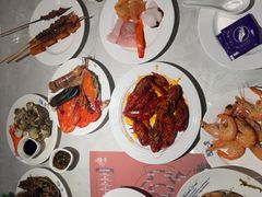 -四海一家自助餐(益田假日广场店)