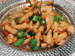 -渝是乎酸菜鱼(龙旗购物中心店)