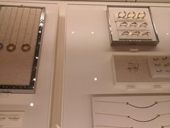 -Tiffany & Co.蒂芙尼
(天津万象城店)