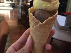 冰淇淋-富力希尔顿酒店·地阔自助餐厅