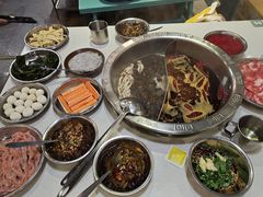 -憨铁匠老火锅(龙岗万科里店)