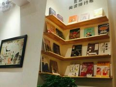 -猫的天空之城概念书店(印象城购物中心店)
