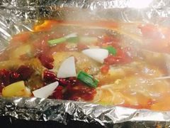 -愿者上钩·纸包鱼(翻身店)