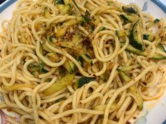 金牌凉面-三妹小龙虾·黄油蟹(华侨城总店)