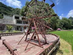 -高荡千年布依古寨旅游景区