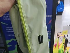 -迪卡侬(大英山店)