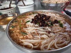 -正宗杨记普洱酸醋米线(总店)