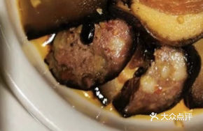 Blood Tofu with Preserved Meat Stir-fry