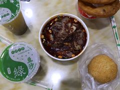 -覃肥叔桂林米粉(粮道街店)