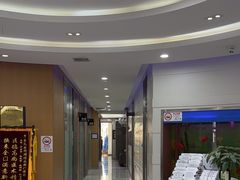 -雅悦齿科(顾村公园店)