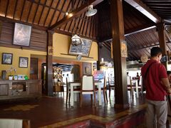 -Pundi Pundi Restaurant