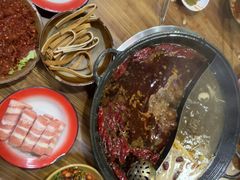 -谭记重庆老火锅(总店)