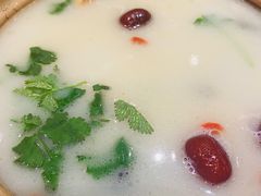 铁棍山药炖江团-掌柜的店·河南菜(新天地店)