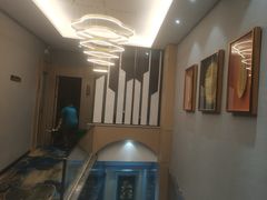 -缤果·BINGUO逸居酒店(鹰潭火车站店)