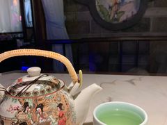 -韵秋荷(宝山龙湖天街店)