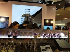 -SAINT LAURENT(海港城店)