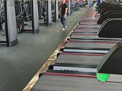 -健龙森俱乐部·游泳·健身·羽毛球综合体育馆