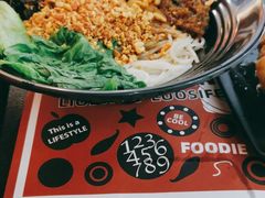 -粉探营螺蛳粉(长宁龙之梦店)