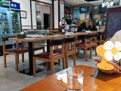 大堂-方城小吃店