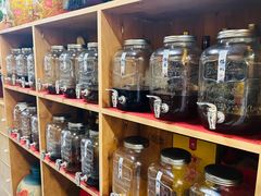 -聚黔堂凯里酸汤鱼美食店