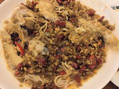 油浸鱼（四代）-堂瓦里·33年传统赣菜(第一街区店)