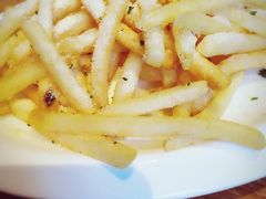 -玛格萝妮(汇智国际商业中心店)