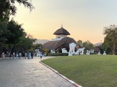 -清迈夜间动物园