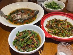 -屋里饭菜·湘菜馆(火车站店)