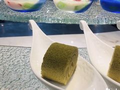 抹茶蛋糕卷-大佛寺高级素食自助餐厅