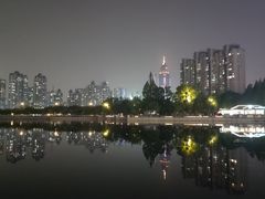 -西北湖绿化广场