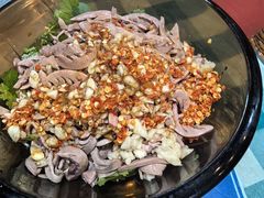 -昱龙大盆牛蛙馆(三兴街总店)