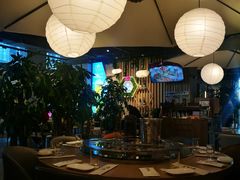 大堂-日进一片海.生腌海鲜火锅.宵夜烧烤(三里屯总店)
