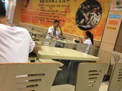 -鑫花溪牛肉米粉(凤凰街创始总店)