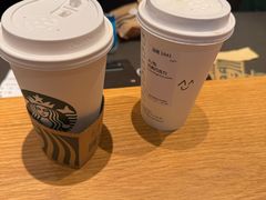 -星巴克臻选(上海长风大悦城店)