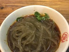 -万记麻辣烫国展总店