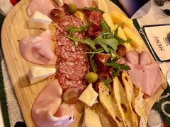-WOLFGANG PUCK KITCHEN & BAR(迪士尼小镇店)