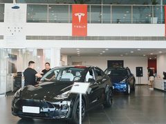 -TESLA 特斯拉(北京南四环中路特斯拉中心)