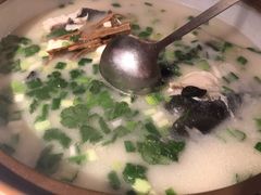 -姜君·千岛湖鱼头馆(浦东大道店)